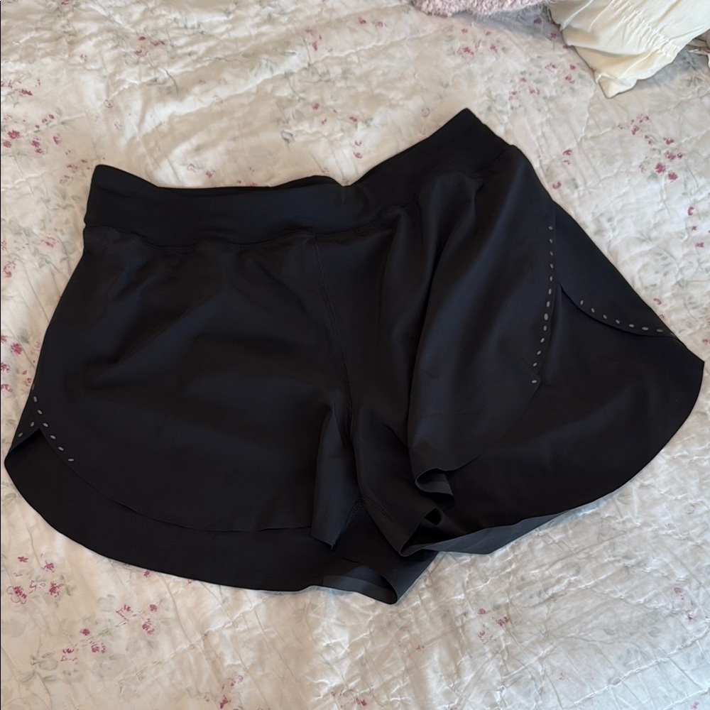 Lululemon Find Your Pace High-Rise Lined Short 3"